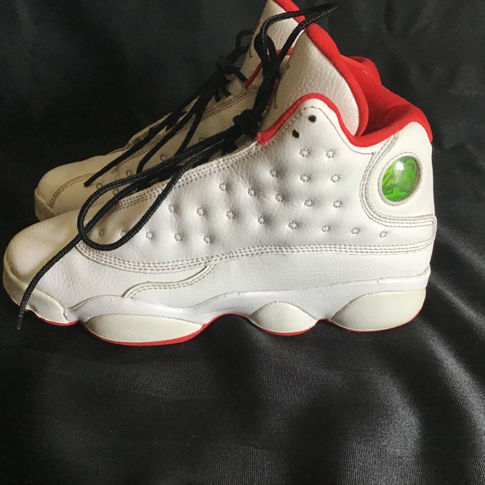 Air Jordan 13 Retro 'History of Flight’ High Tops White Leather with Hologram - Picture 5 of 16